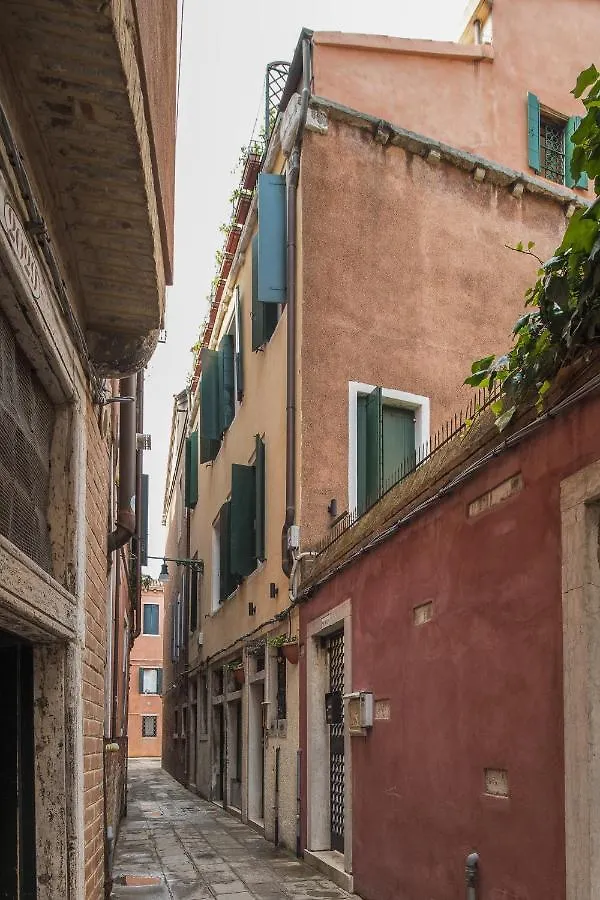 Angeles Inn Venecia